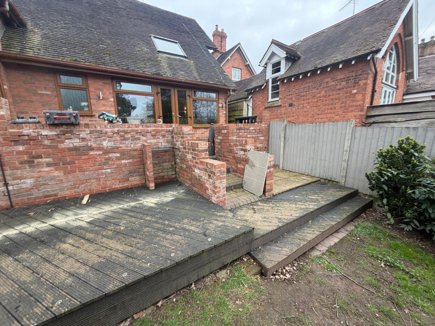 Porcelain Patio & Garden Renovation in Barnt Green — photograph 4